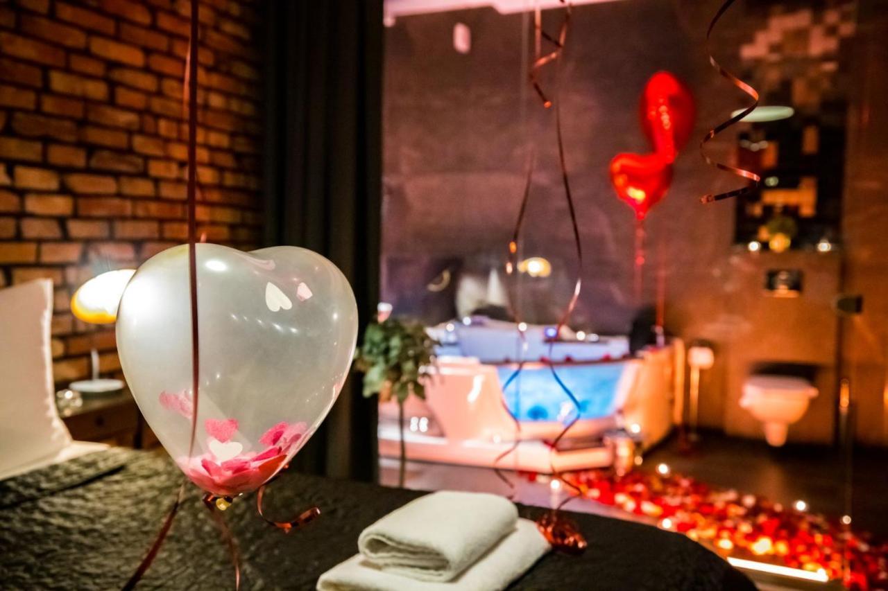 Leo Apartments Old Town Krakow Luaran gambar