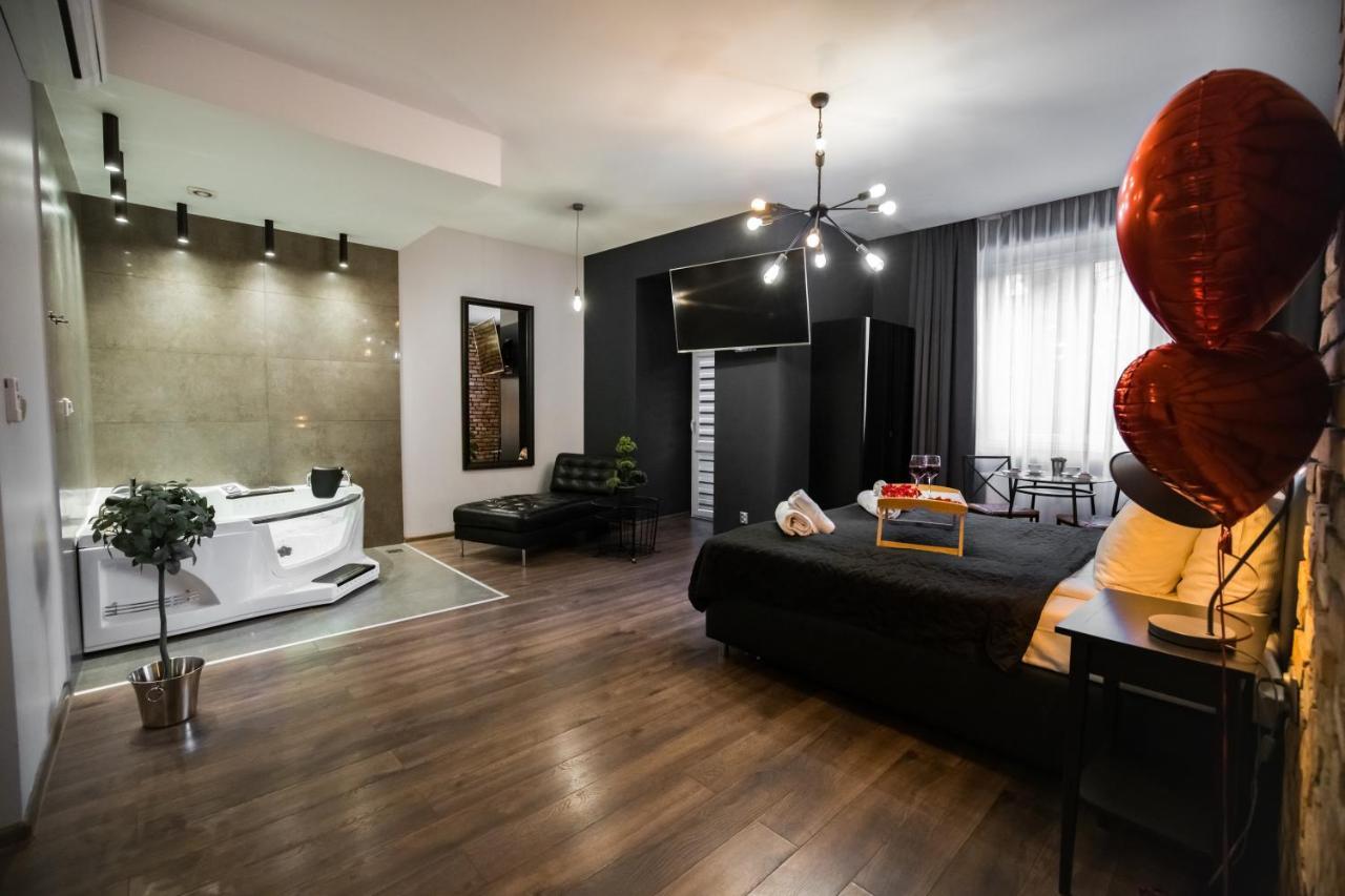 Leo Apartments Old Town Krakow Luaran gambar