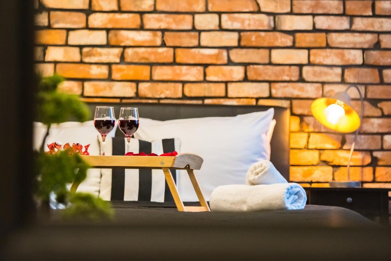 Leo Apartments Old Town Krakow Luaran gambar