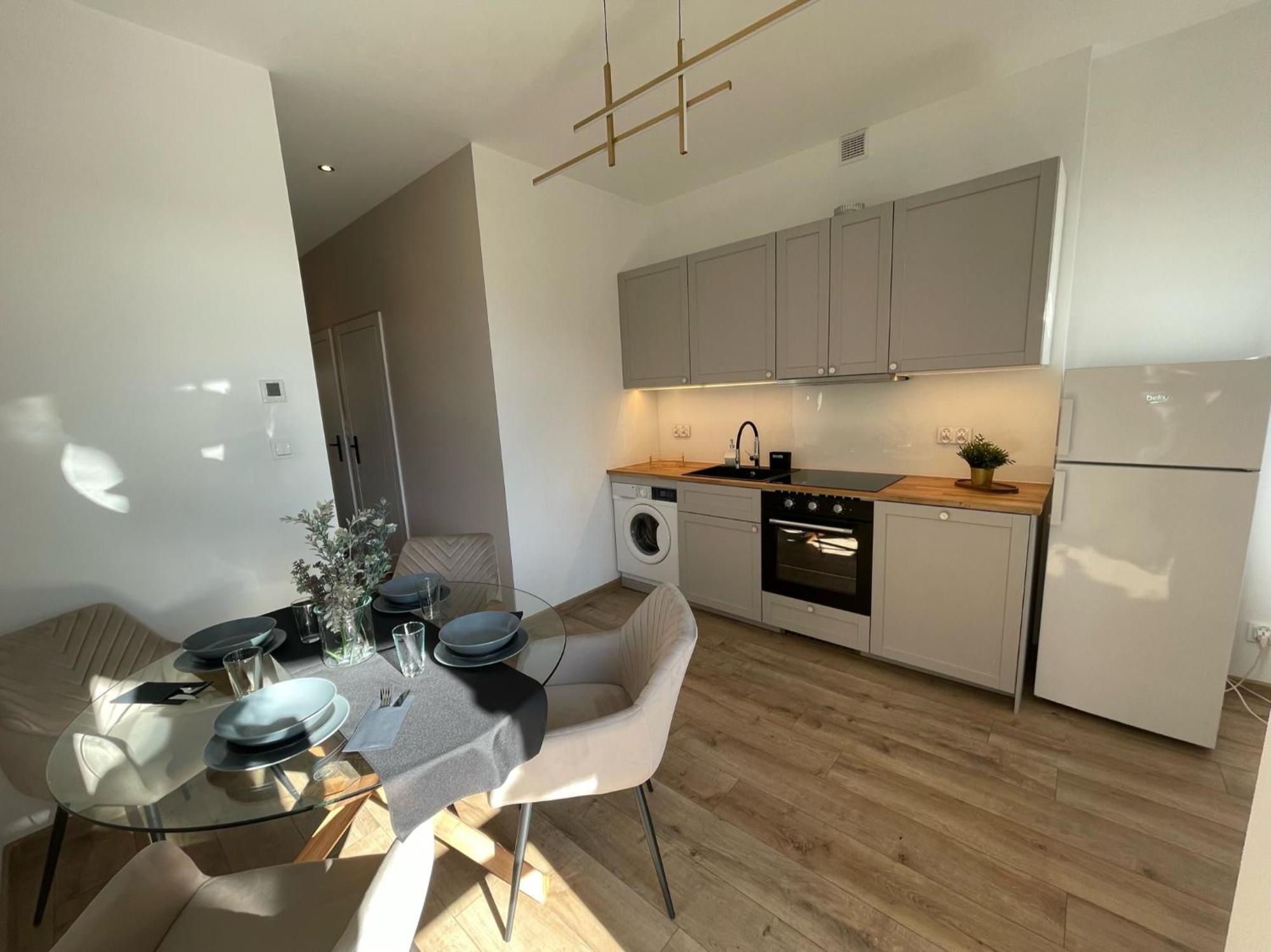 Leo Apartments Old Town Krakow Luaran gambar
