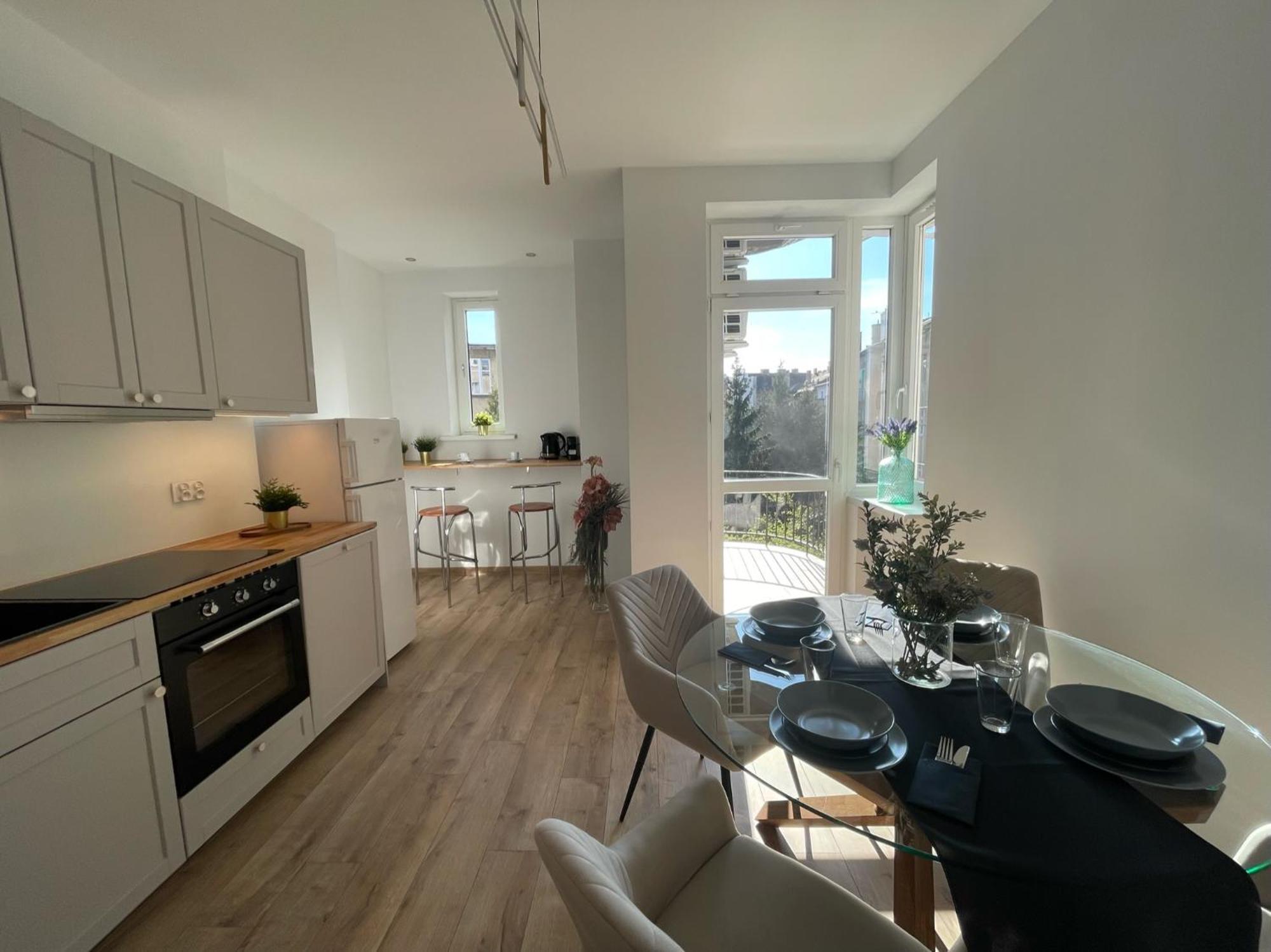 Leo Apartments Old Town Krakow Luaran gambar