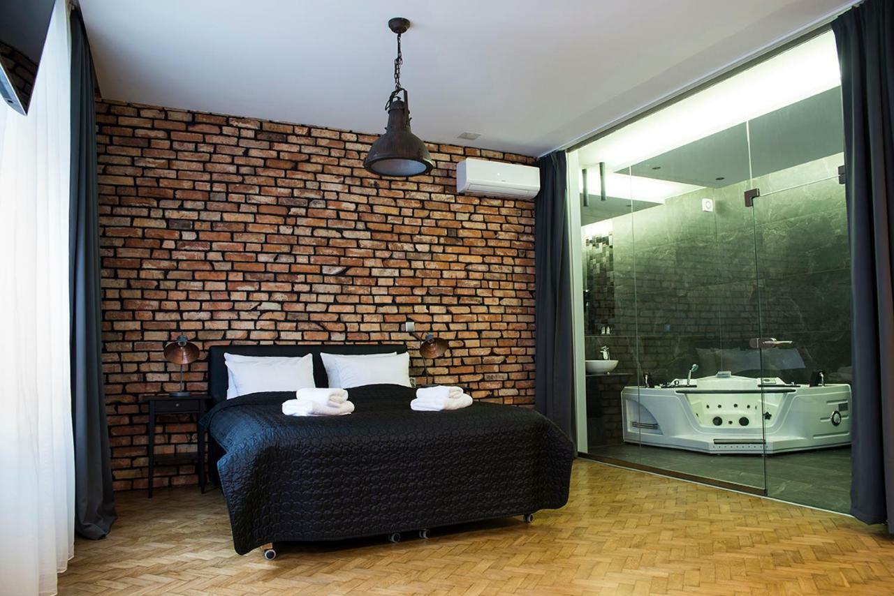 Leo Apartments Old Town Krakow Luaran gambar