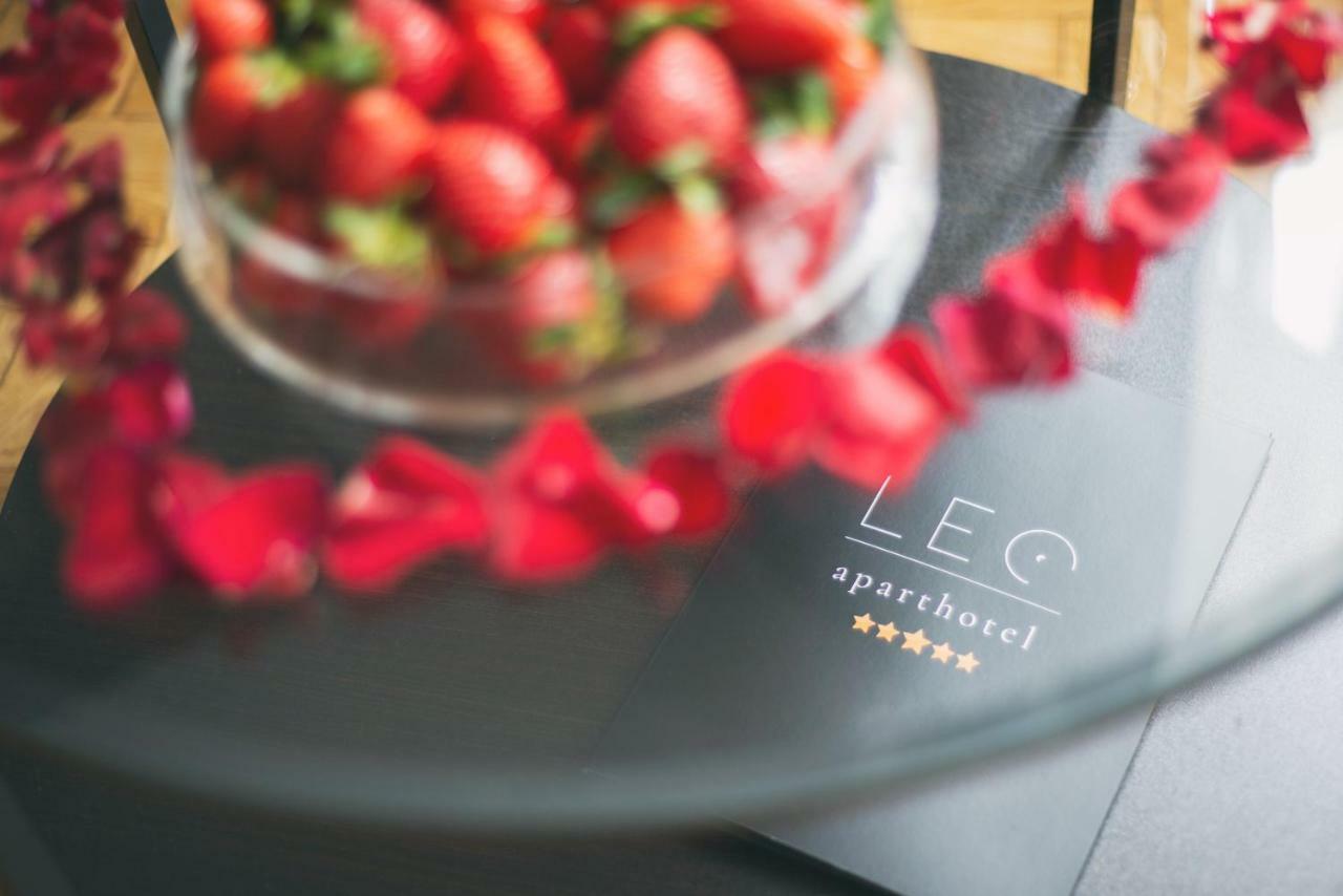 Leo Apartments Old Town Krakow Luaran gambar